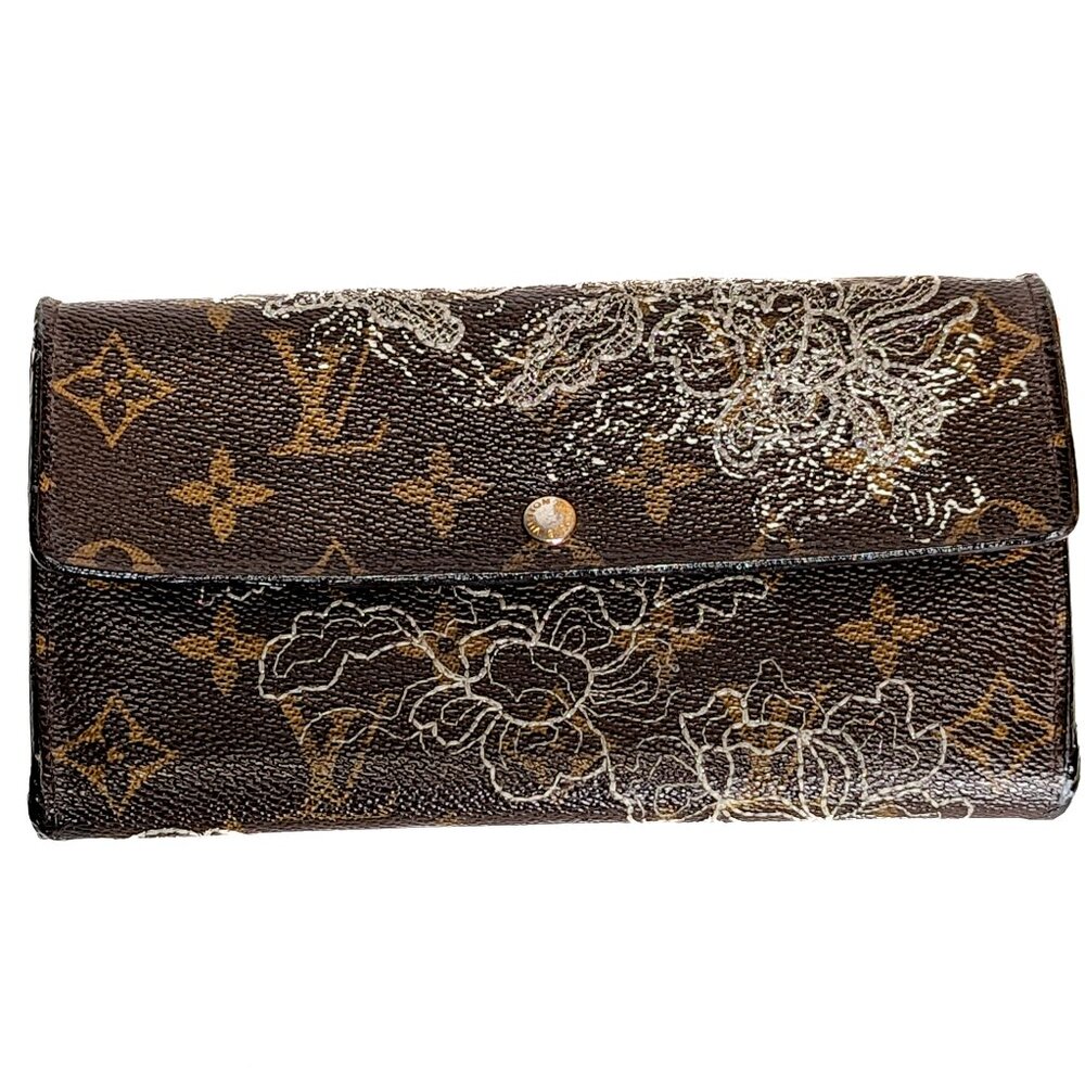 LOUIS VUITTON Ltd Edt. Dentelle Sarah Long Wallet - Picture 3 of 14